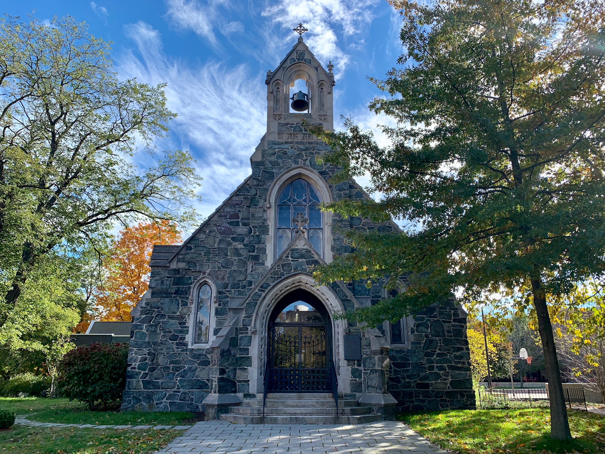 historic Swedenborg Chapel, a stone chapel in Harvard Square and home of Highrock Cambridge